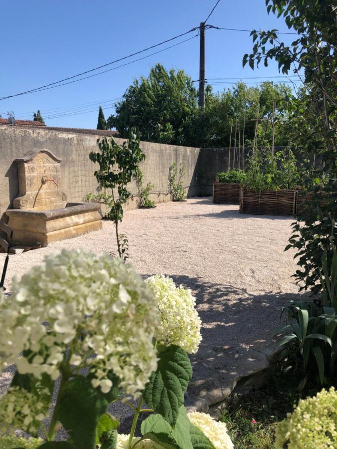 Bed and Breakfast Lulu En Provence LʼIsle-sur-la-Sorgue Exteriér fotografie