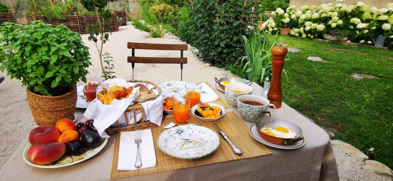 Bed and Breakfast Lulu En Provence LʼIsle-sur-la-Sorgue Exteriér fotografie